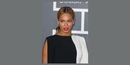 Queen B's secrets to beautiful and radiant skin (Image via Vecteezy/ hutchinsphotos54)
